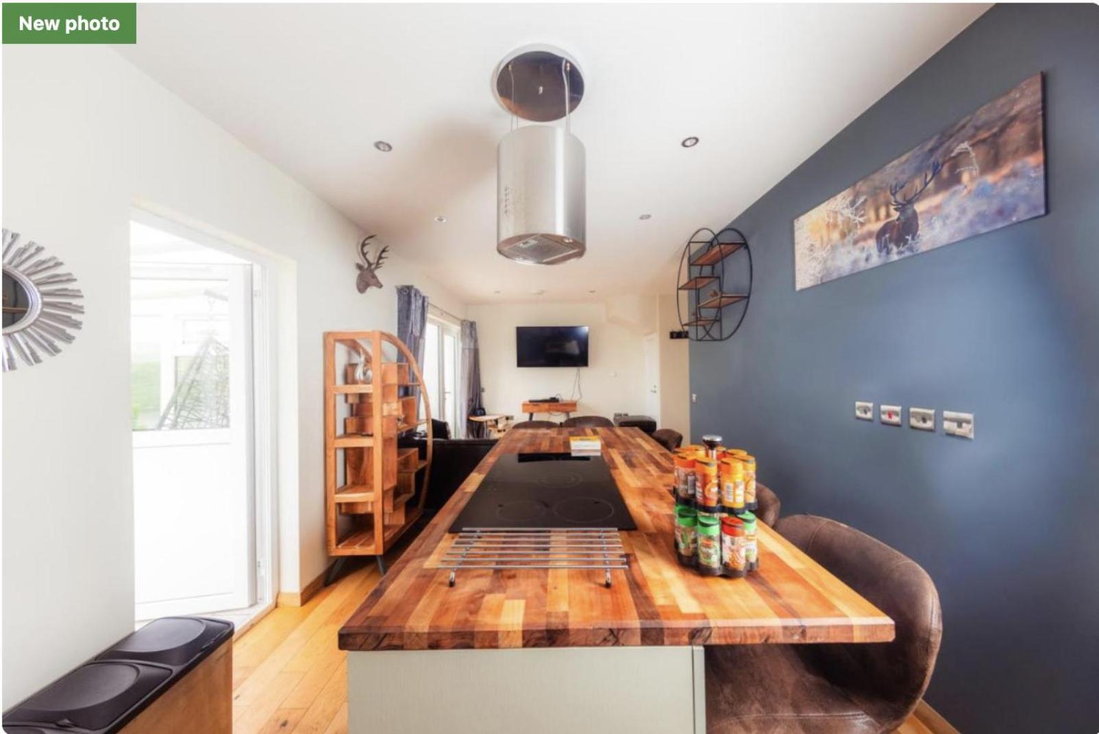 Luxury Cottage With Stunning Views Near Fairy Pools - School House 3 Carbost  Exterior foto