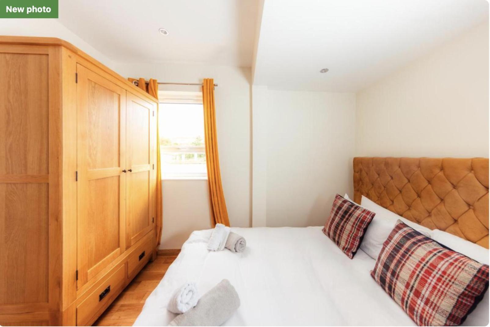 Luxury Cottage With Stunning Views Near Fairy Pools - School House 3 Carbost  Exterior foto